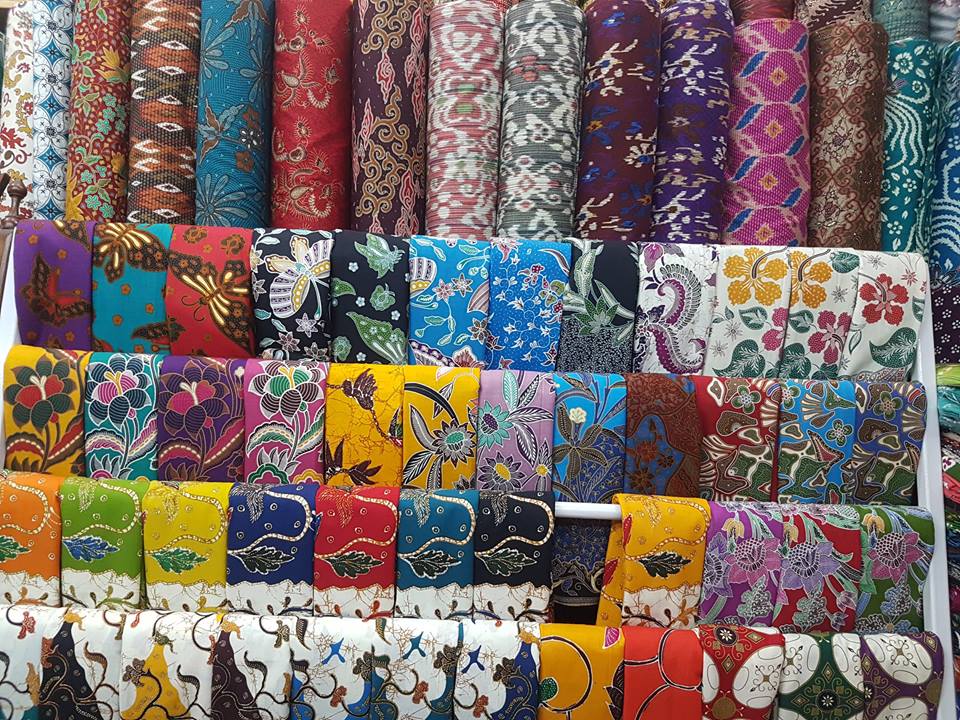  Seragam  batik di  tanah  abang  dengan bahan katun terbaik 