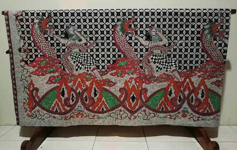  Batik  tulis  mega  mendung  kota cirebon Batik  Dlidir