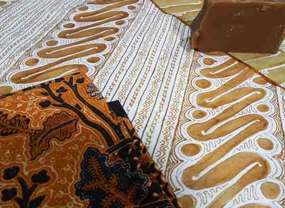  Batik  tulis  Iwan  Tirta  memang begitu dikagumi Batik  Dlidir