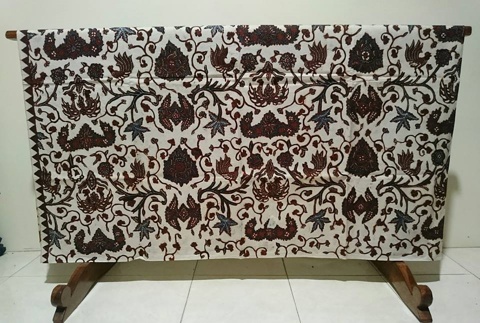 Jual kain batik tulis hitam putih ekslusif wahyu tumurun