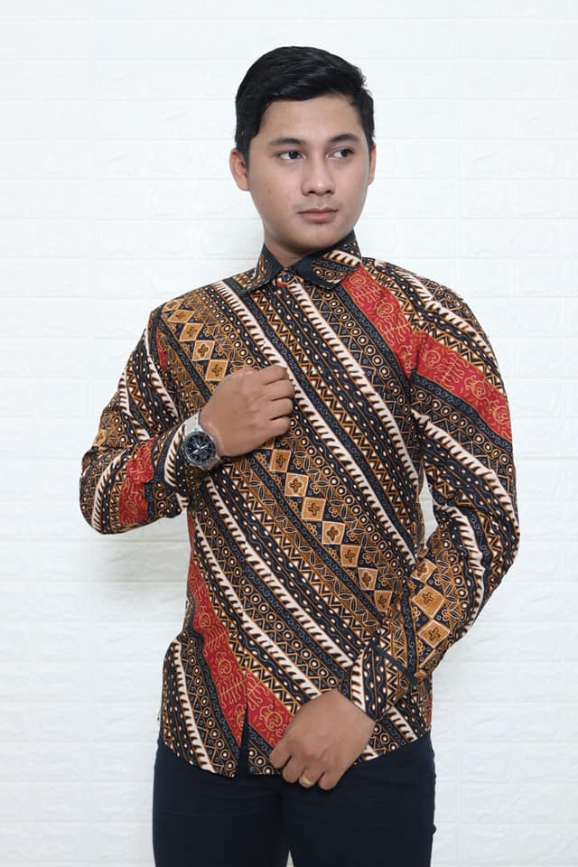  Batik  modern  pria  dengan bahan katun asli Batik  Dlidir