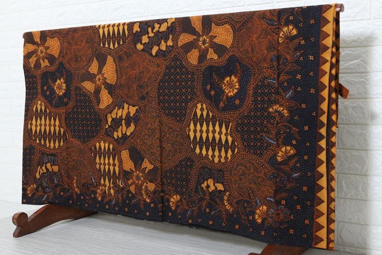 Jual kain batik tulis lawasan bahan katun kereta kencana yang halus