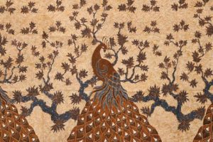 Batik Tulis Exclusive Motif Merak Galar Mahakarya Pengrajin Banyuwangi