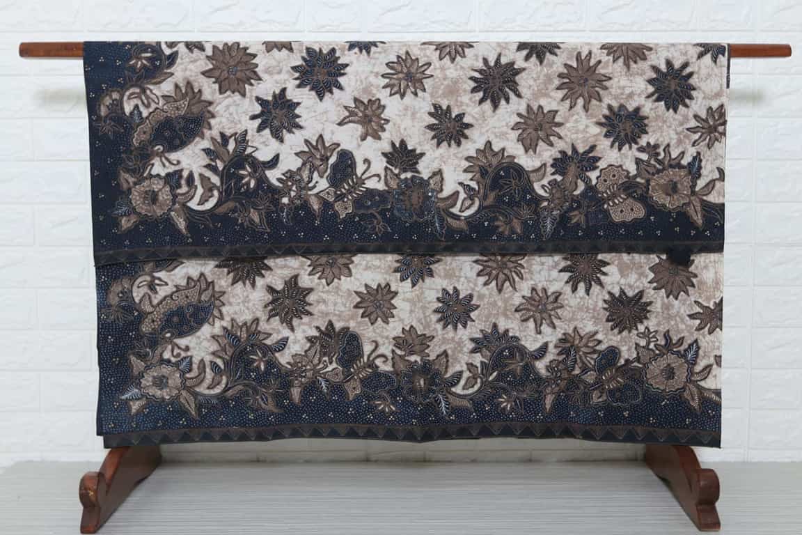 Tips Memilih Seragam Batik yang Tepat untuk Instansi dan Sekolah