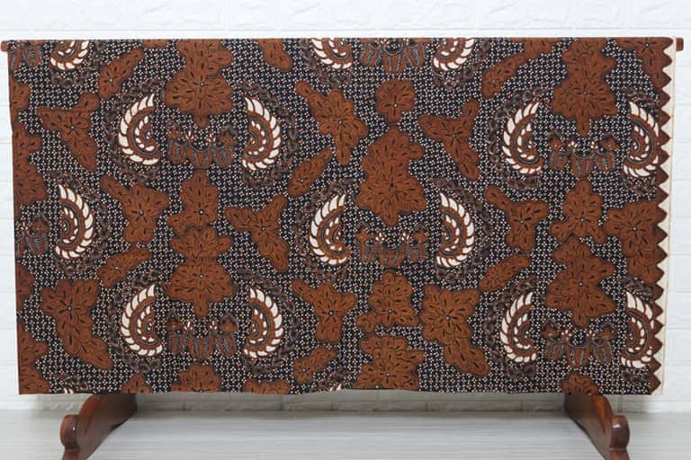 Cara Menilai Investasi Kain Batik Tulis Asli untuk Kolektor Pemula