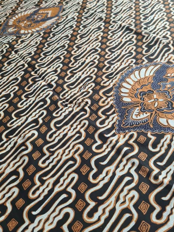 Perbedaan Batik Tulis Parang Gurdo dan Batik Cap