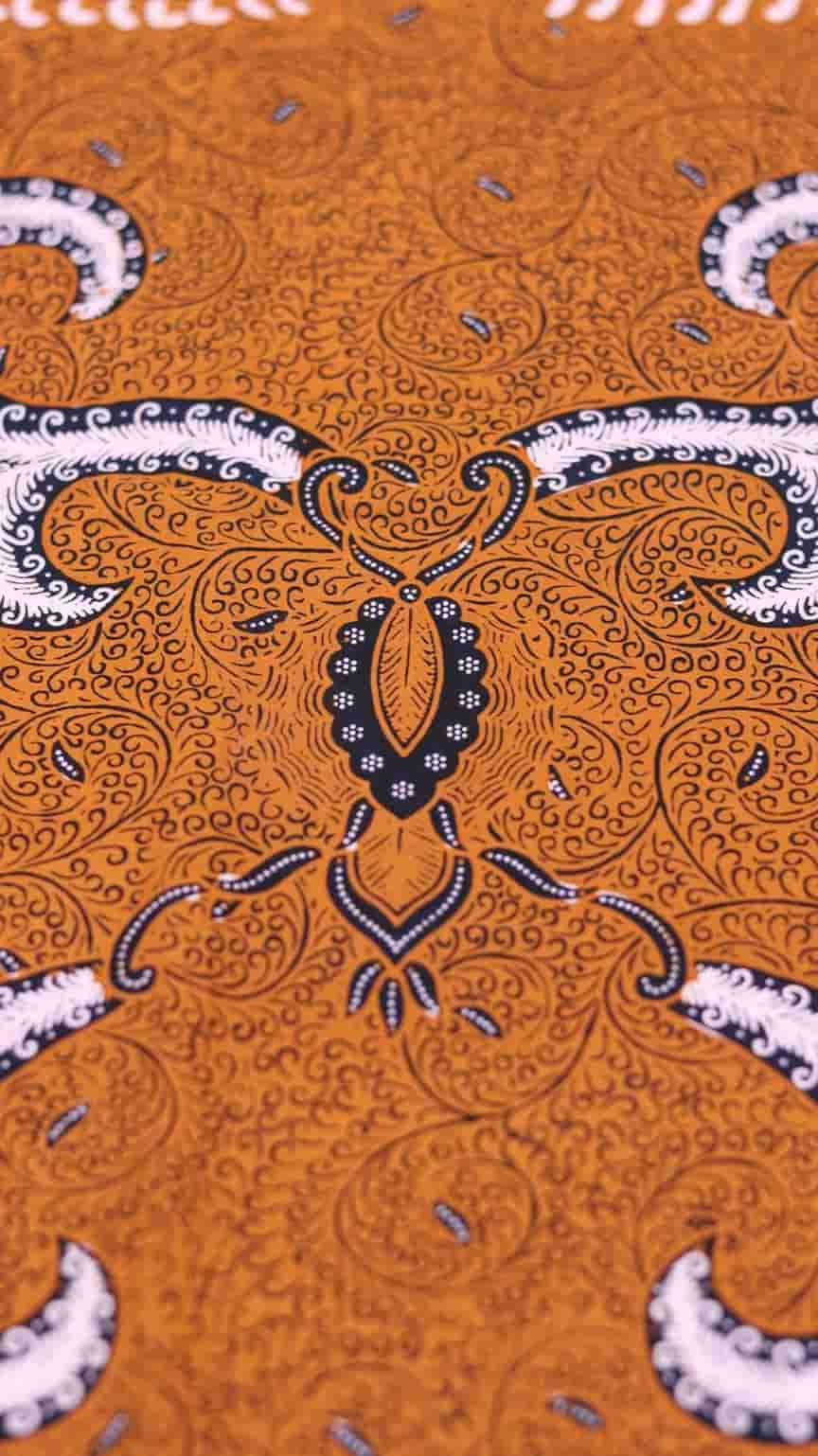 Proses Pembuatan Sarung Batik Tulis Canting Manual Satu Kali Celup Warna Asli