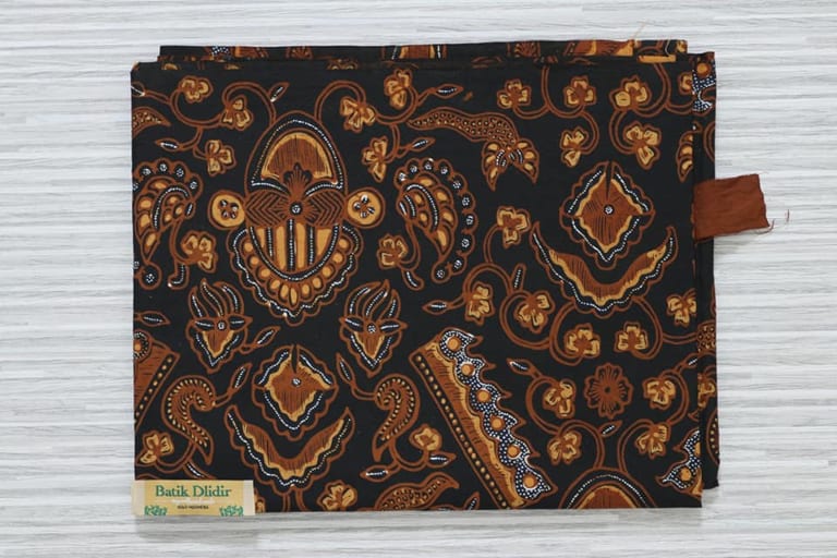Rahasia Eksklusivitas Batik Tulis Premium Motif Berbeda