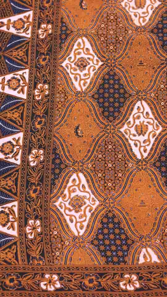 Bagaimana Kebijakan Presiden Prabowo Mendorong UMKM Batik Naik Kelas