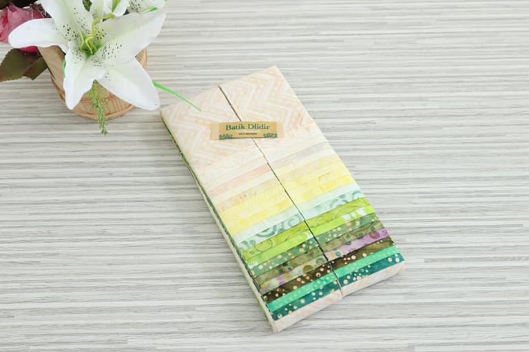 Jenis Kain Batik Sekolah Anti Luntur Perbandingan Katun, Rayon, dan Printing untuk Seragam Awet