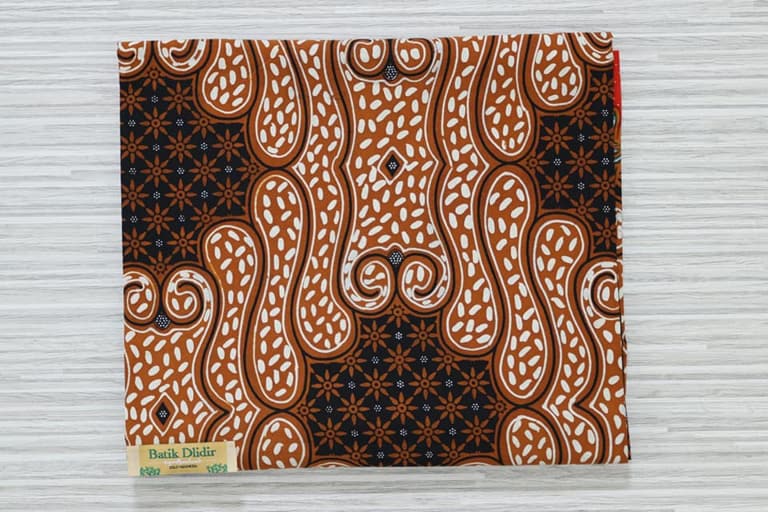 Jenis Kain Katun Terbaik untuk Seragam Batik Custom Logo Perusahaan