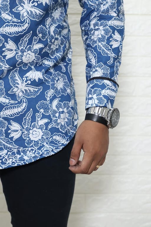 Batik Custom Kantor Gaya Casual Modern Solusi Seragam Elegan, Fleksibel, dan Meningkatkan Branding Perusahaan