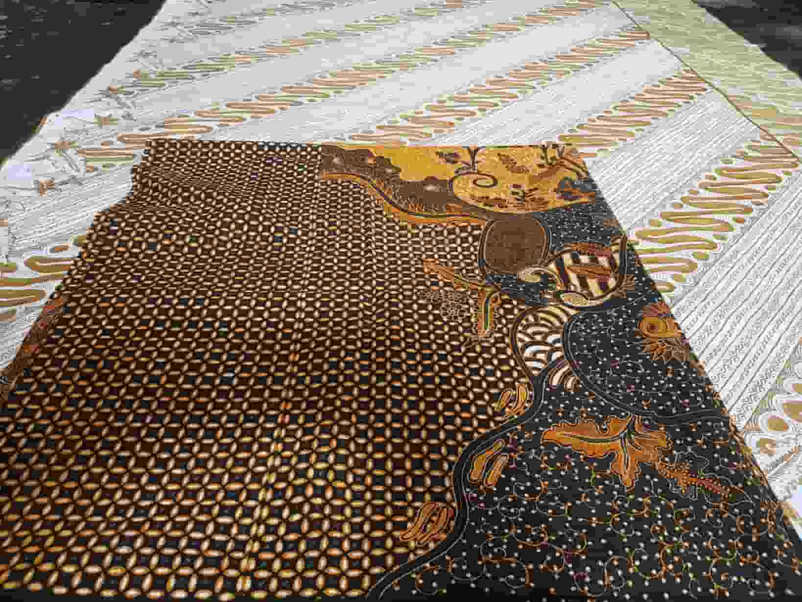 Klowongan Batik Adalah Pengertian, Ciri, dan Peran Pentingnya dalam Teknik Nyolet Batik Tulis