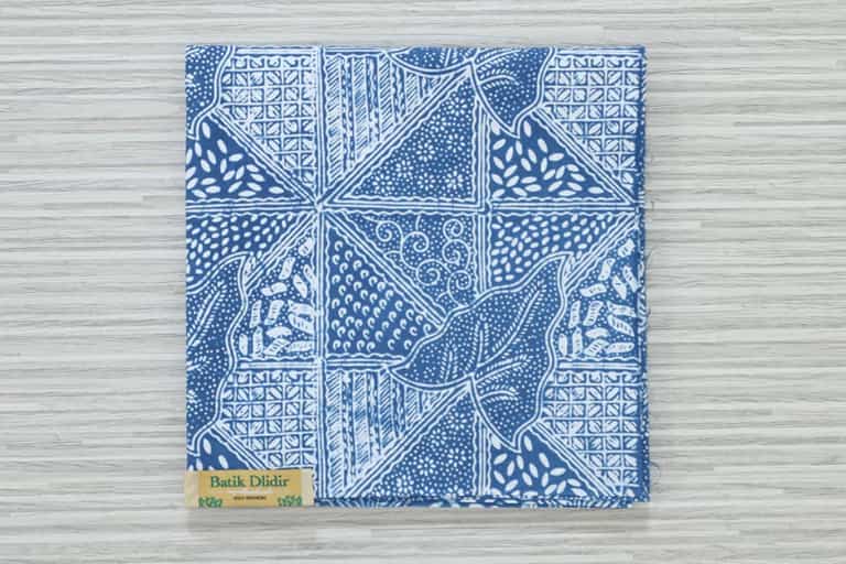 Seragam Batik Cap Motif Eksklusif Inspirasi Desain Elegan untuk Tampilan Profesional dan Berkelas