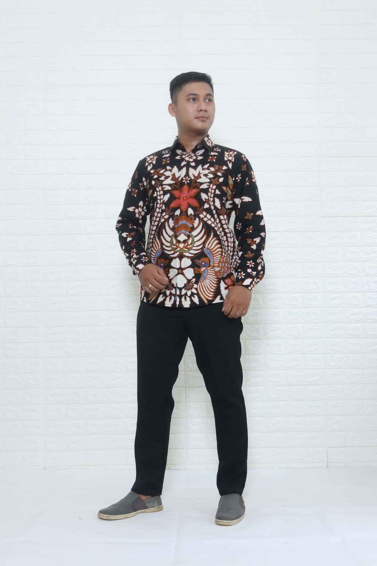 Grosir Batik Seragam di Wonokromo Surabaya Harga Pabrik dan Bisa Custom Logo